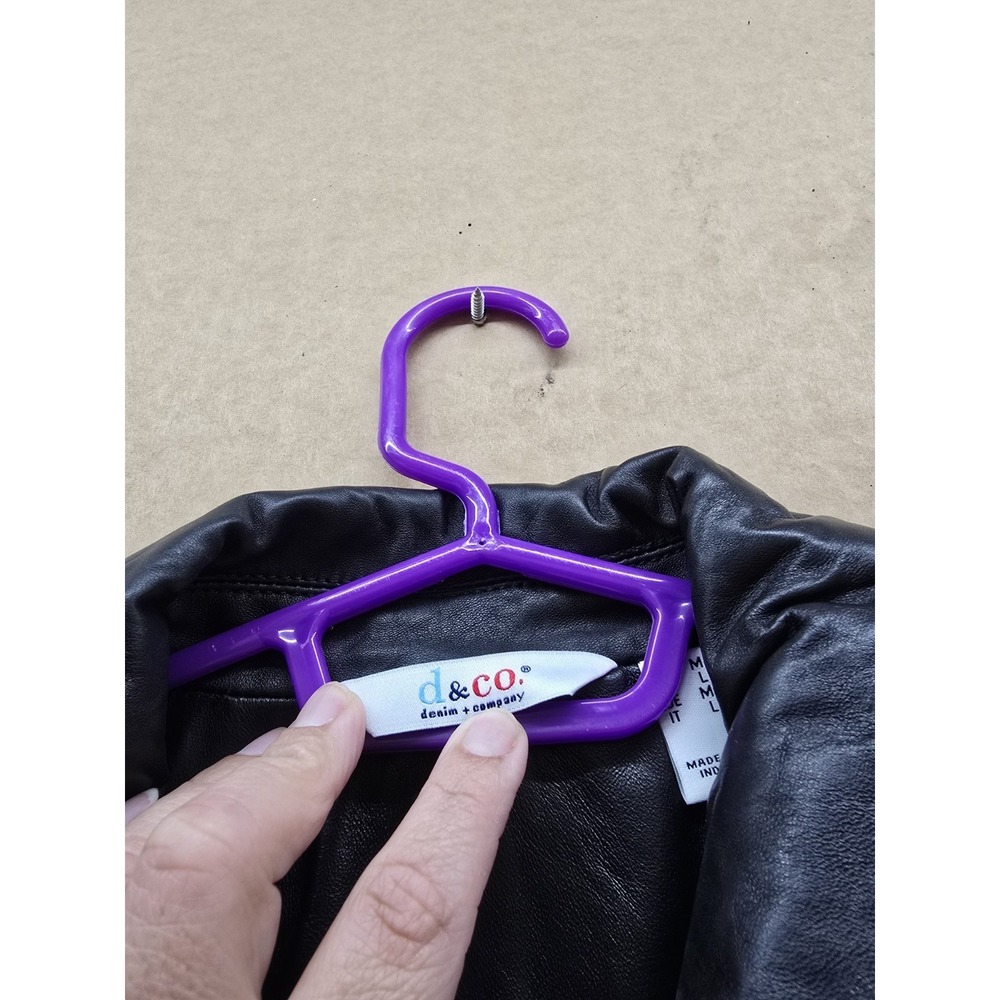 Jaket - Picture 5 of 10